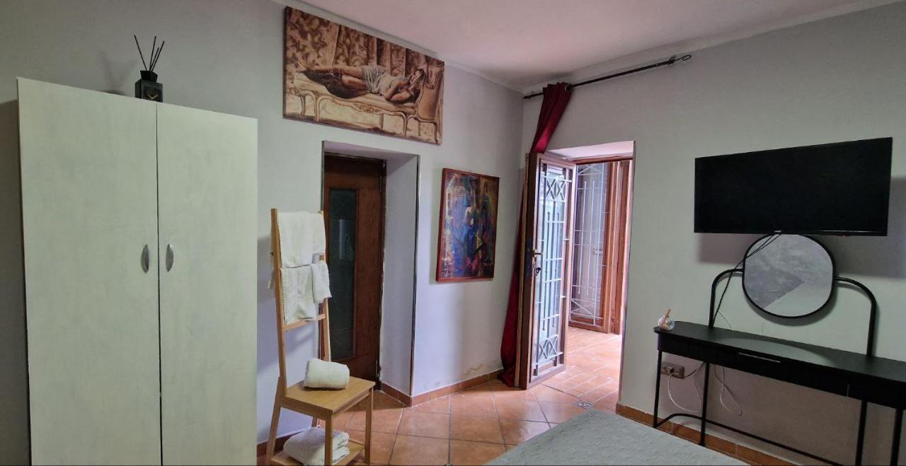 B&B Boiler Rooms La Terrazza Ercolano Exterior photo
